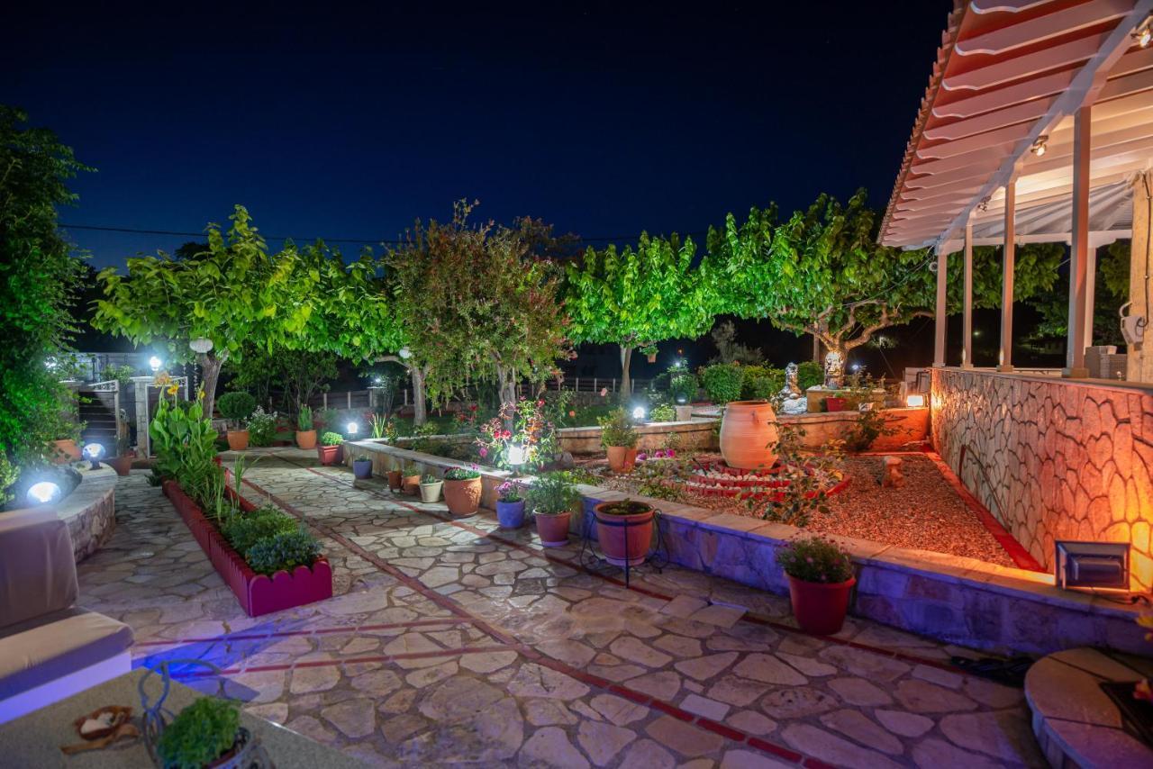 Rock Garden Villa Marandokhórion 외부 사진